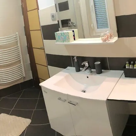 Apartmaji Dolgi Most