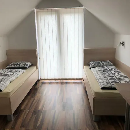 Apartmaji Dolgi Most Ljubljana