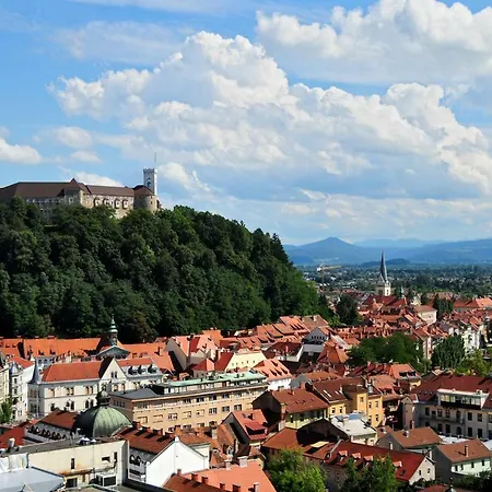 Apartmaji Dolgi Most * Ljubljana