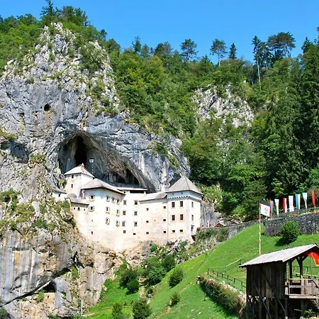 Apartmaji Dolgi Most * Ljubljana